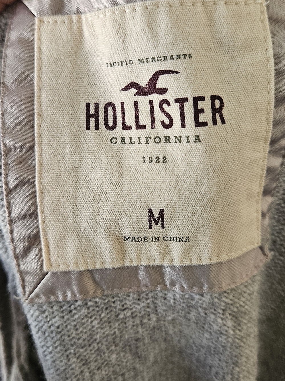 Hollister Light Gray Open-Front Shawl Collar Cardigan Sweater - Picture 6 of 8